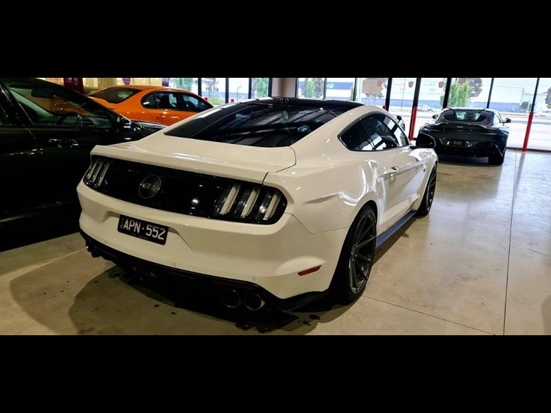 ford mustang 873966 021