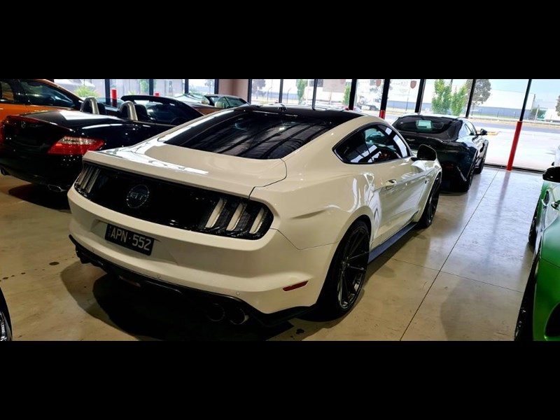 ford mustang 873966 033