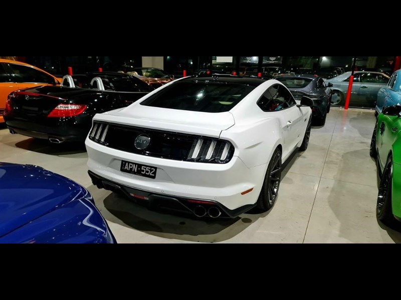 ford mustang 873966 039