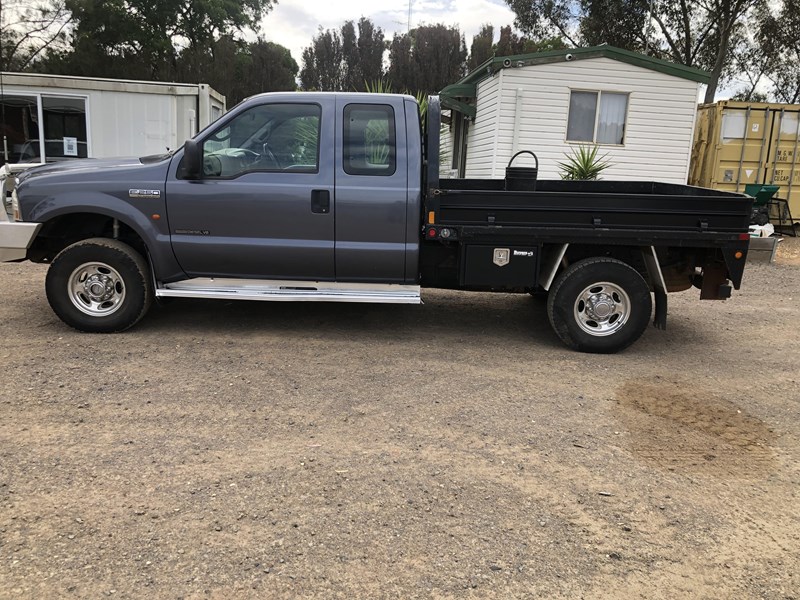 ford f250 877319 003