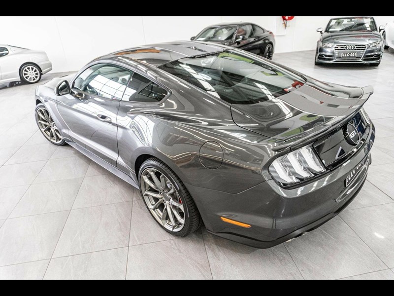 ford mustang 878065 049