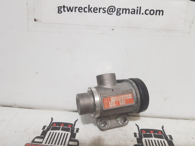 ISUZU PRESSURE REGULATOR 1483500632 ISUZU 1483500632 for sale
