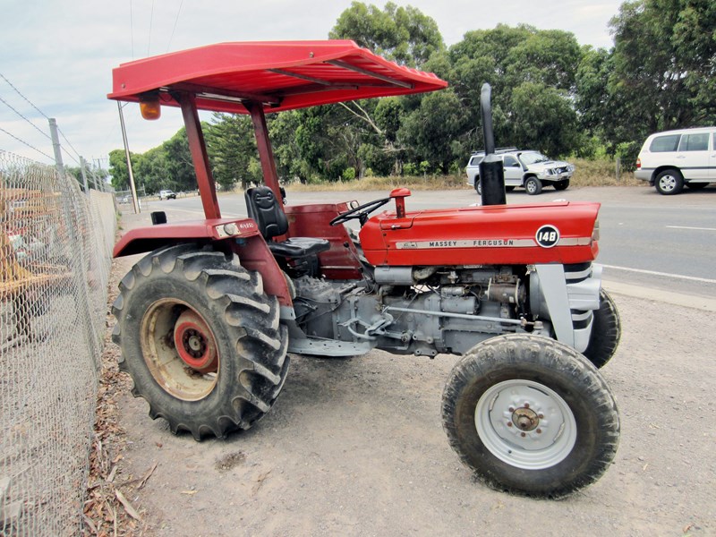 massey ferguson 148 tractor 830805 001