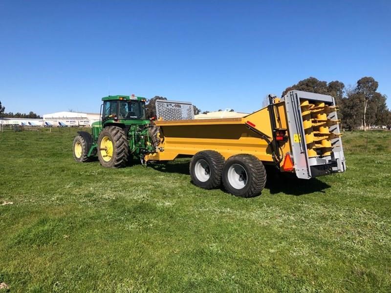 TUBELINE NITRO 275RS MANURE SPREADER (10 TONNE) for sale