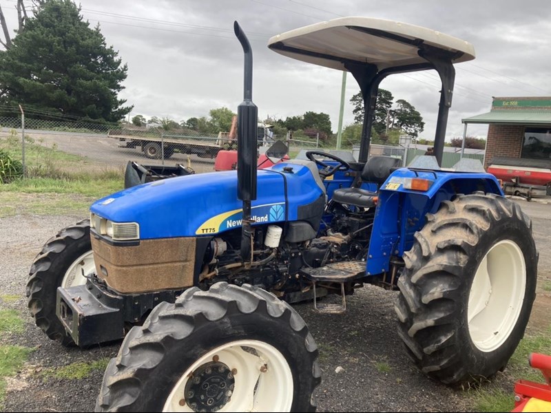 NEW HOLLAND TT75 for sale