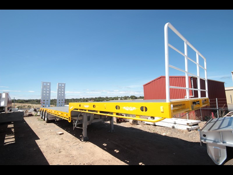 freightmore transport drop deck trailer | freightmore transport | 2022 864442 009