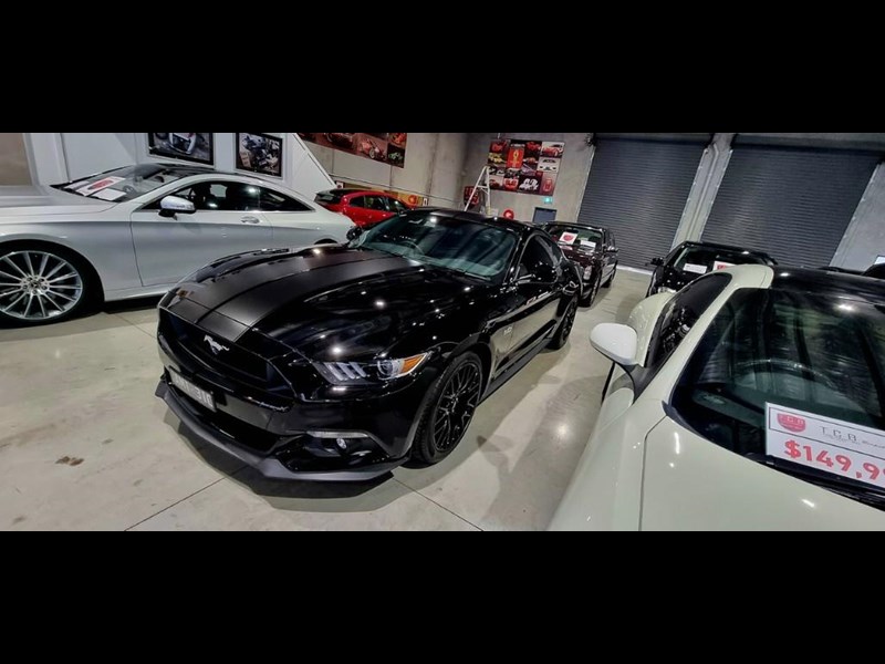 ford mustang 891859 017