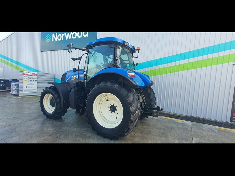 new holland t7.210 885385 017