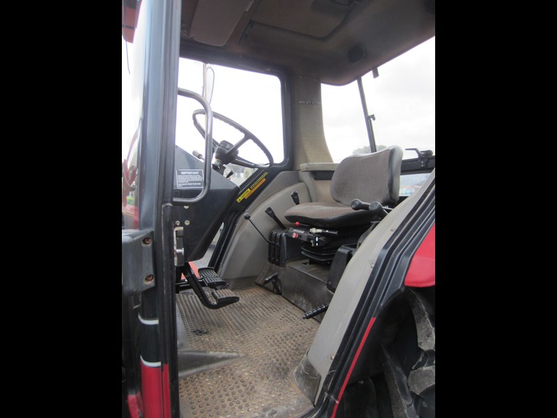 case ih 495 tractor 880195 031