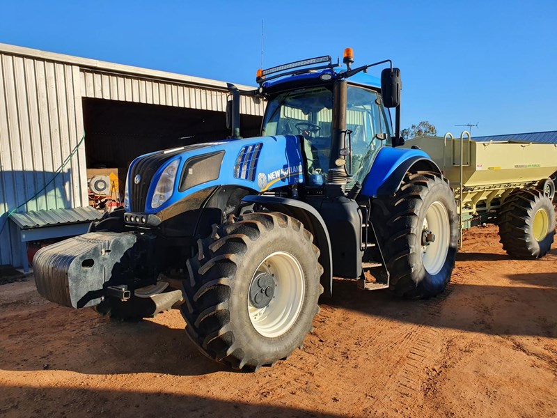 new holland t8.410 895770 001