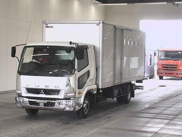 fuso fighter 899986 001