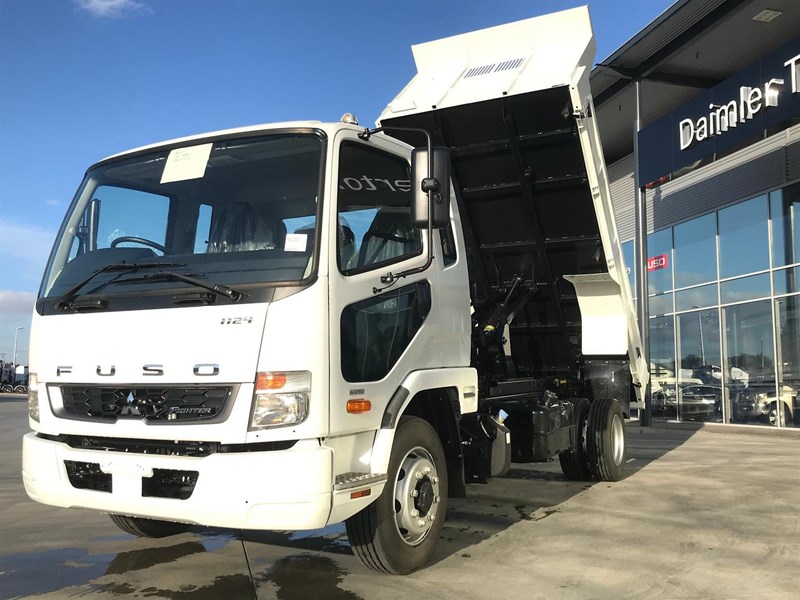 fuso fighter 892178 027
