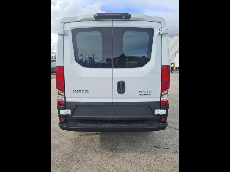 iveco daily 897324 041