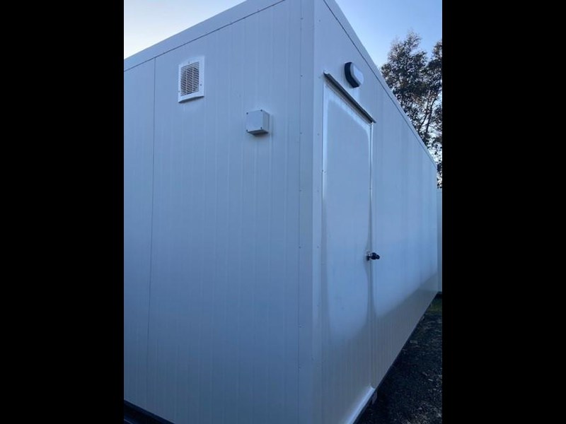 AUZBILT 6M X 3M FEMALE TOILET BLOCK for sale