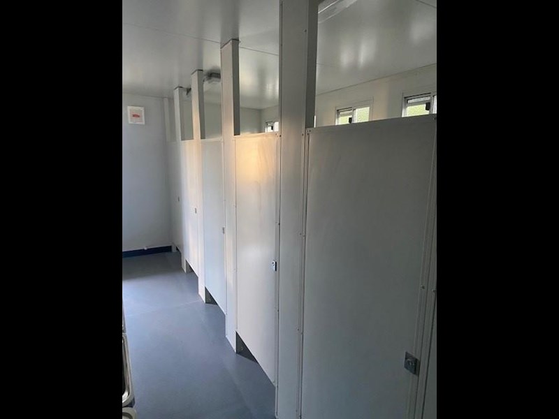 AUZBILT 6M X 3M FEMALE TOILET BLOCK for sale