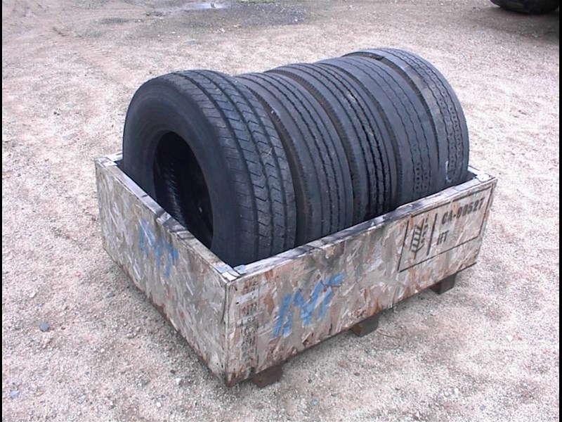 tyres mixed 215/75r 17.5 919643 013