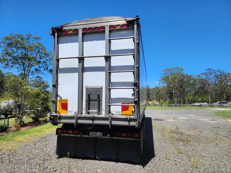 2019 HERCULES DROP DECK CHASSIS TIPPER for sale