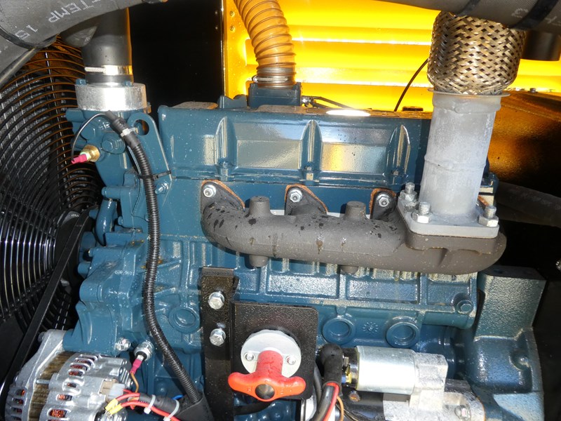 bruder ag250 skid mounted compressor 930225 009