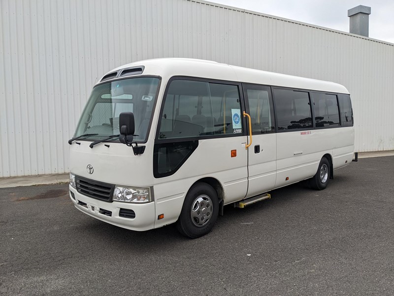 2013 TOYOTA COASTER DELUXE AUTOMATIC BUS for sale