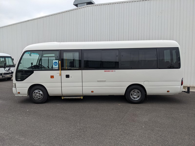 2013 TOYOTA COASTER DELUXE AUTOMATIC BUS for sale