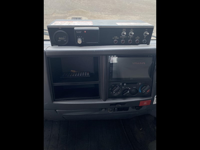 isuzu unknown 936731 015