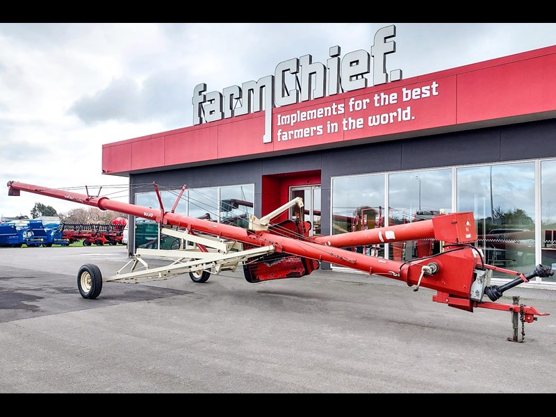 FARM KING 1050TMR BACKSAVER GRAIN AUGER for sale