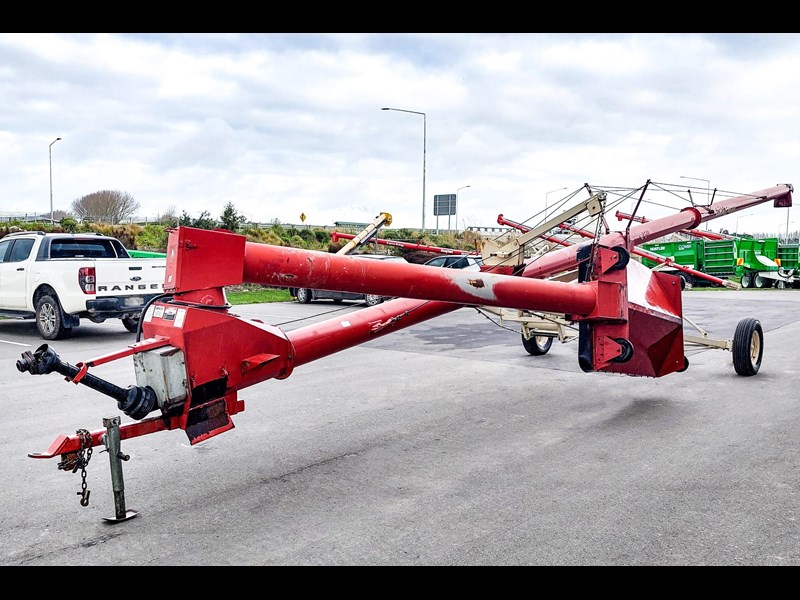 FARM KING 1050TMR BACKSAVER GRAIN AUGER for sale