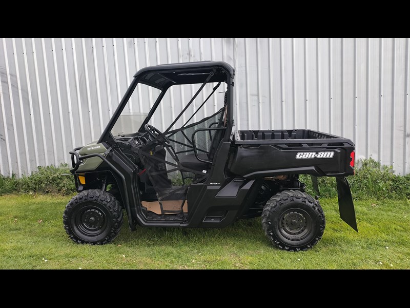 can-am defender 951298 015