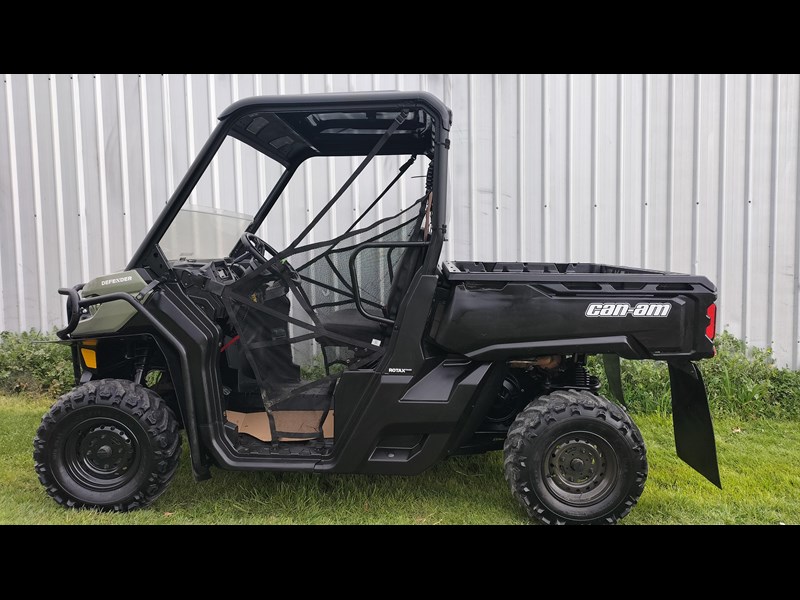 can-am defender 951298 009