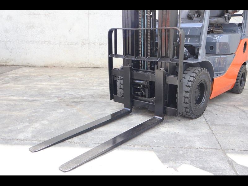 toyota 32-8fg18 957275 003