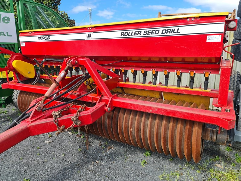 duncan roller seed drill 3m 955172 001