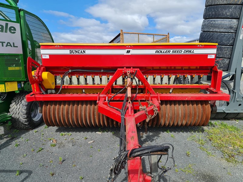 duncan roller seed drill 3m 955172 015