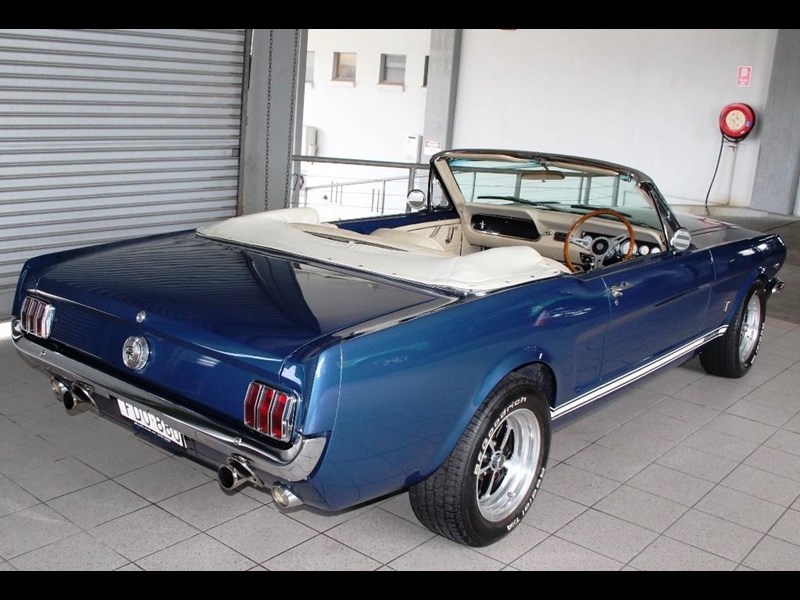 ford mustang gt 966516 007