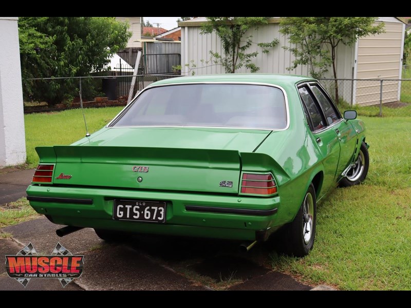 holden hz 967744 009