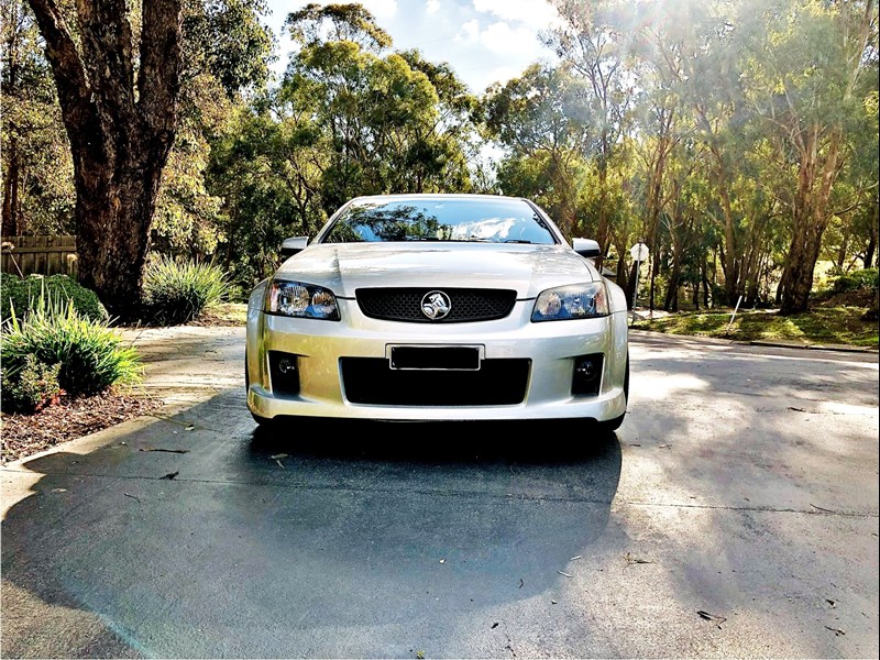 holden commodore ss 981232 003