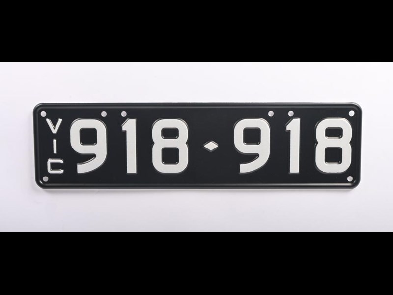 number plates numerical 984821 001