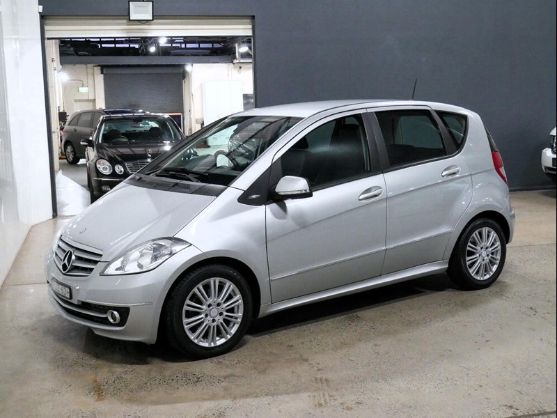 mercedes-benz a200 986256 029