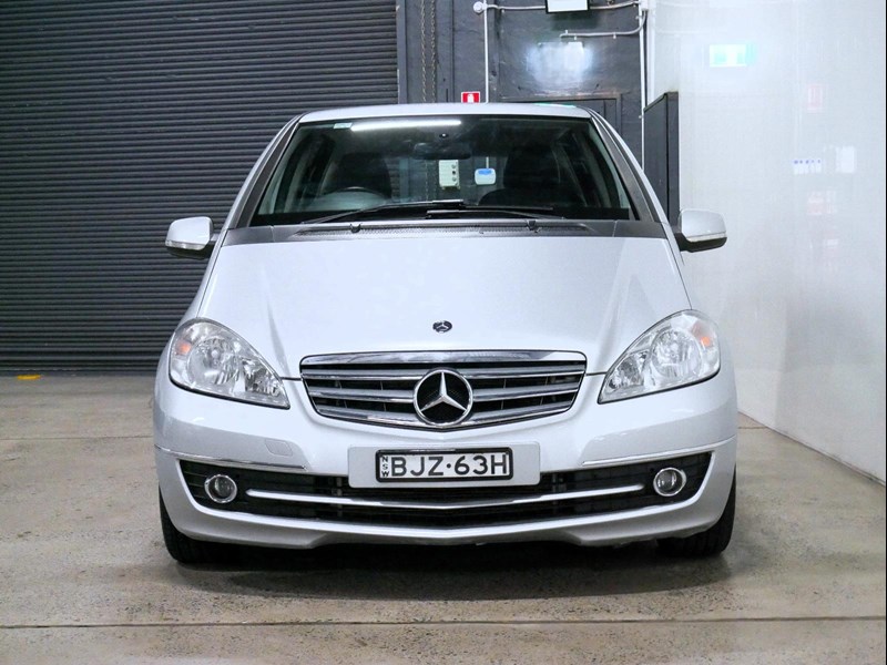 mercedes-benz a200 986256 087