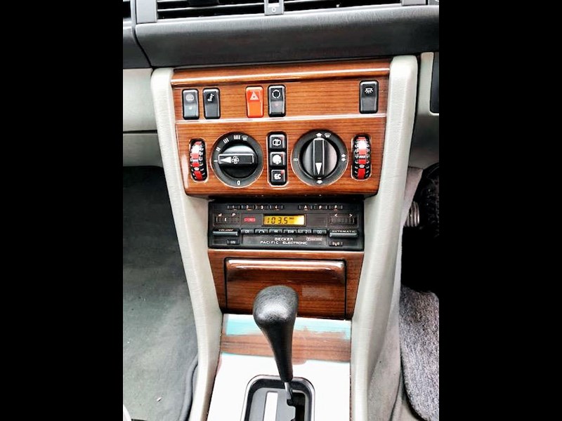 mercedes-benz 230e 986798 007