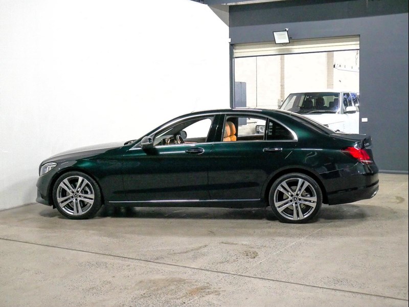 mercedes-benz c300 987367 061