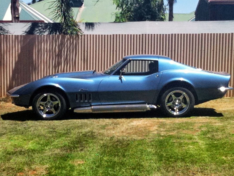 chevrolet corvette 988374 005