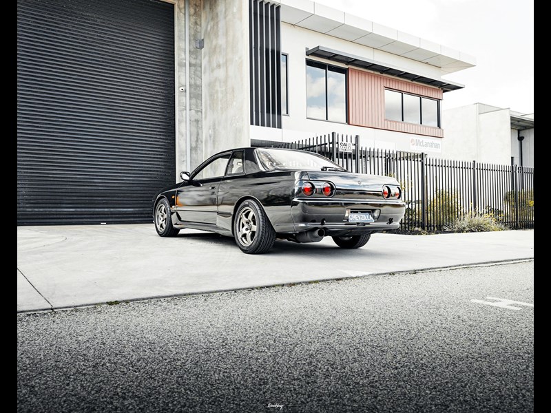 nissan skyline 988883 011