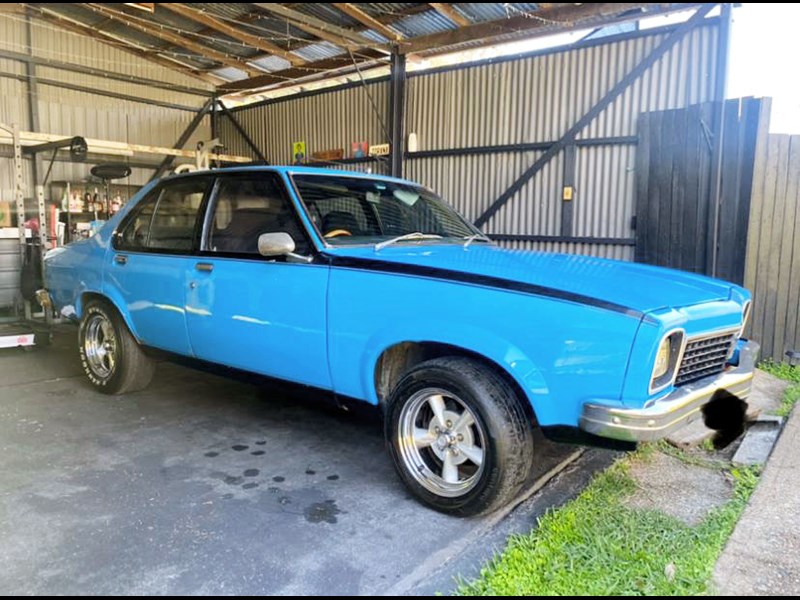 holden torana 989568 015