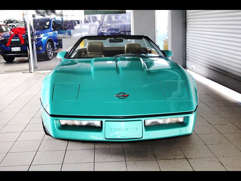 chevrolet corvette 989138 019