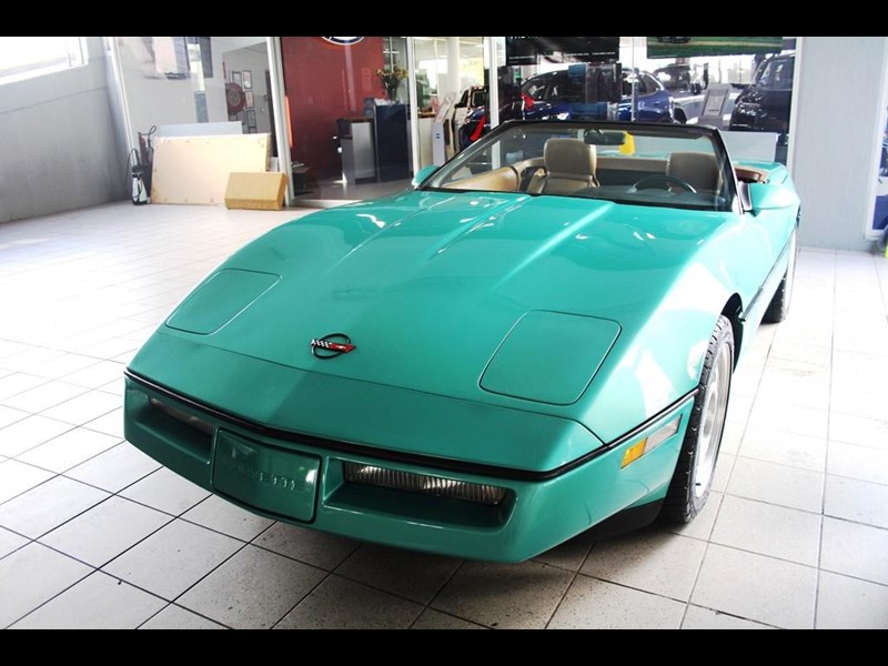 chevrolet corvette 989138 025