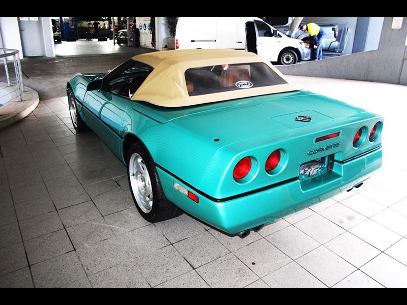 chevrolet corvette 989138 015