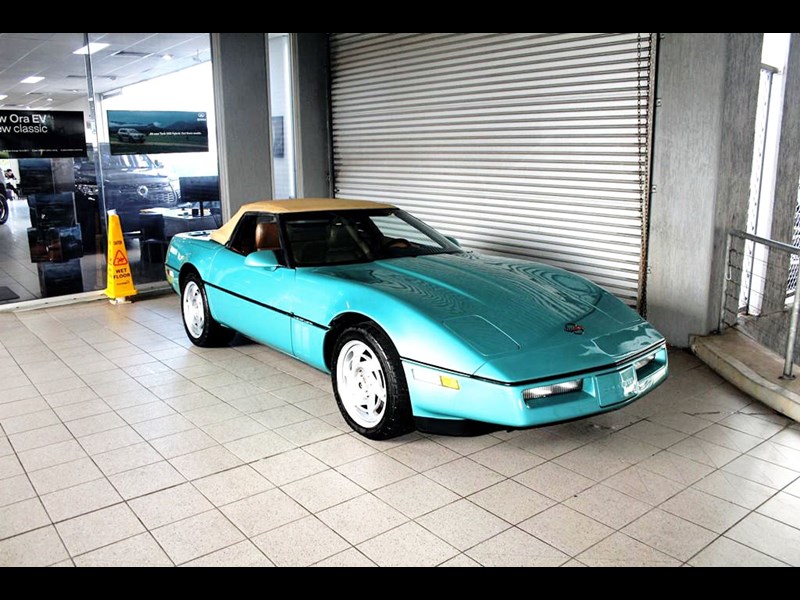 chevrolet corvette 989138 001