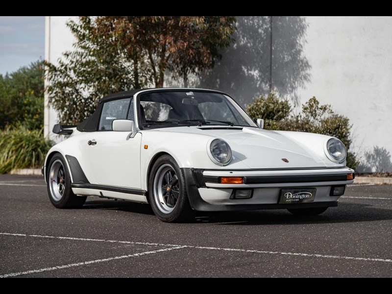 porsche 911 990308 001