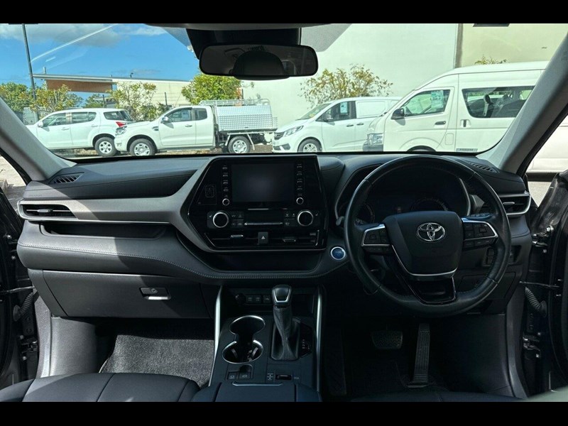 toyota kluger 990966 025