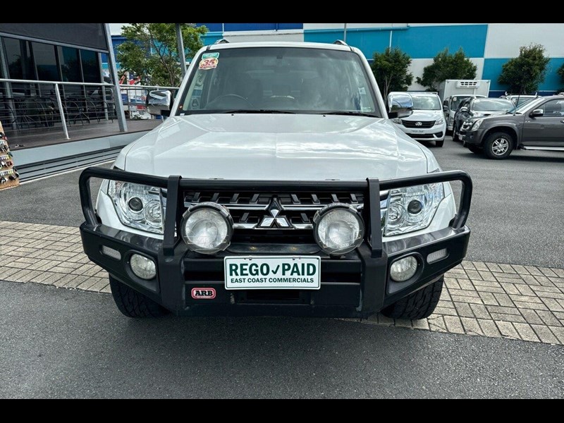 mitsubishi pajero 990968 003